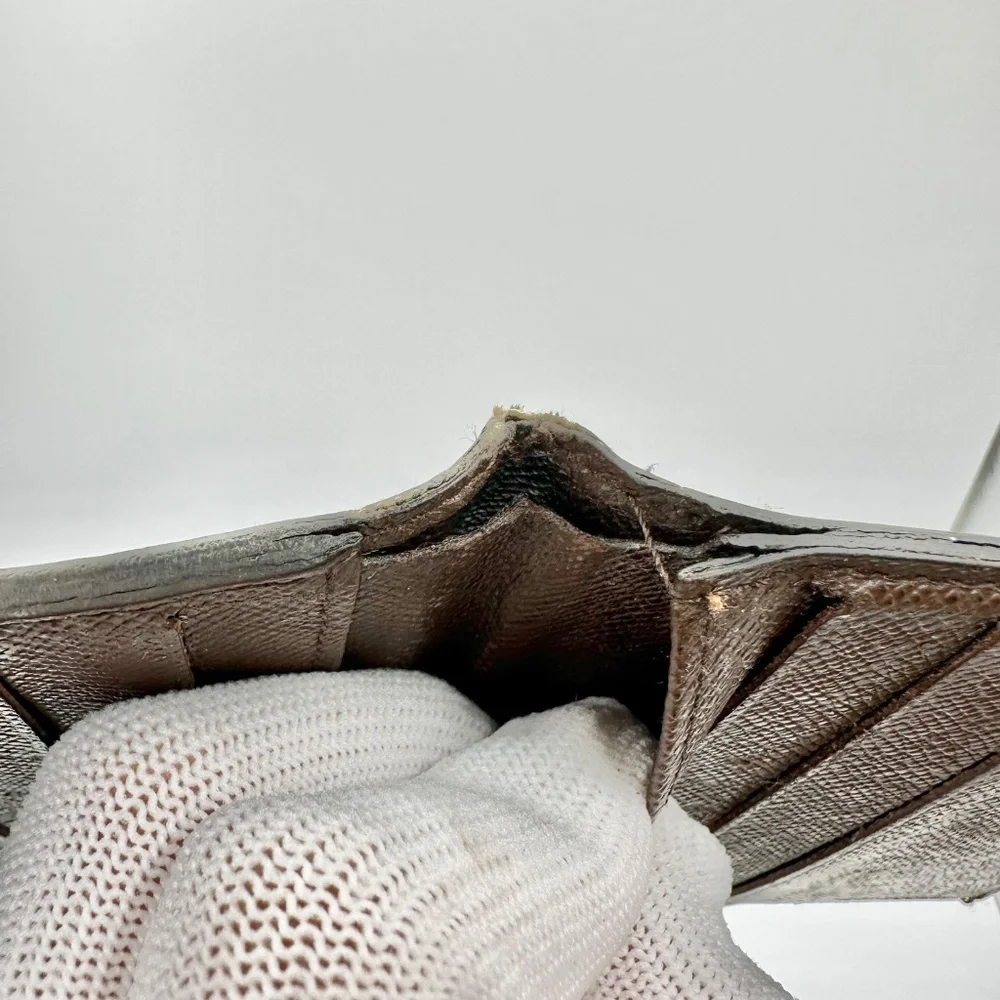 Louis Vuitton Damier Ebene 6-Slot Bifold Wallet - Picture 14 of 14